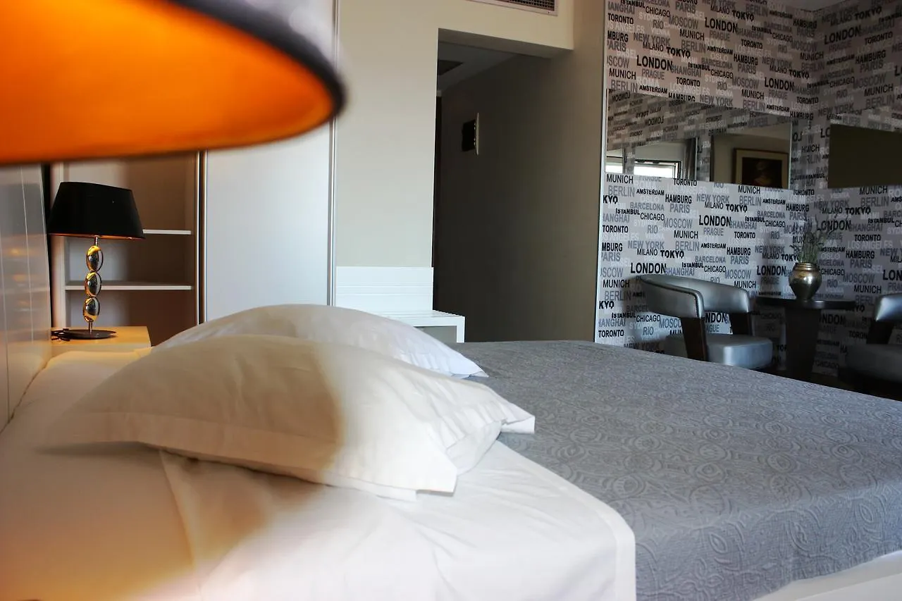 Hotel Cariatis Nea Kallikrateia