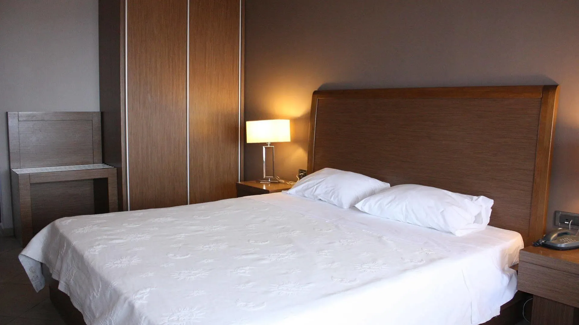 **  Hotel Cariatis Nea Kallikrateia Greece